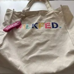 MILKFED. トートバッグ ロゴチャーム付きのサムネイル