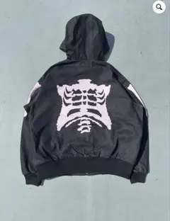 ピンク パーカー