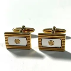 【dunhill/ダンヒル】カフス　小物　メンズ　スーツ　箱付き　ゴールドのサムネイル
