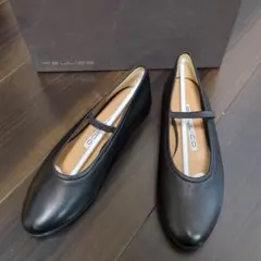 PELLICO　フラットシューズ　新品のサムネイル