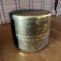 丸型ニ段重箱　黒・朱・金・銀　ウレタン塗装　木工芸　お弁当　お祝い