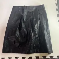 ZARA 黒 タイトスカート