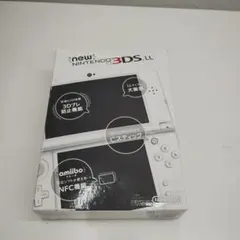 New ニンテンドー 3DSLL パールホワイト　美品　保証書あり　おまけ付き