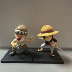 ワンピース　シャンクス　バギー ガチャガチャフィギュア 2体セット