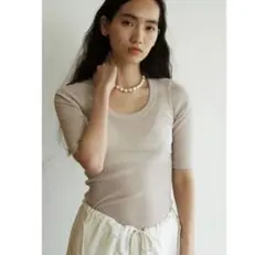 新品タグつき】JOIEVE / sheer creamy Tシャツ pink | Mercari