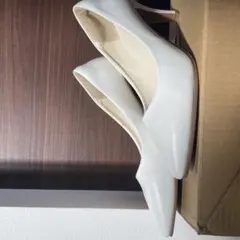 ヒールのサムネイル