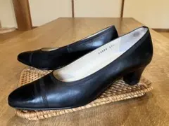 【値下げしました】RIZ ブラックレザーパンプス 23.5cm EE