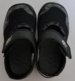 New Balance キッズサンダル 13.5 ブラック