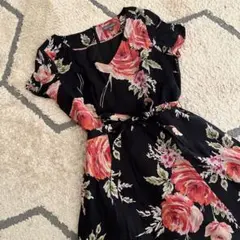 【美品】LAURA ASHLEY ローラアシュレイ　シルク100% 花柄ワンピ