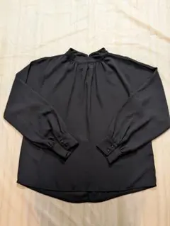 値下げしました　シフォン 黒 長袖ブラウス