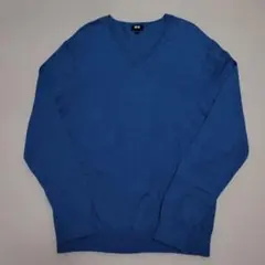 【きれい目な中古】UNIQLO ユニクロ 水色 Vネック 長袖 ニットセーター