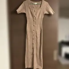 rienda ベージュ リブ編み 半袖ニットワンピース