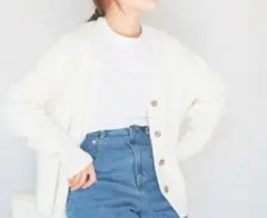 Kobe lettuce 田中亜紀子　Vネック カーディガン ホワイト