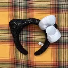 usj ハローキティー　スパンコール　カチューシャ　黒　明日発送⭕️
