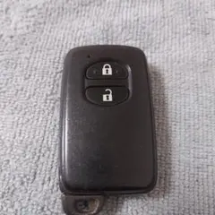 トヨタ 純正スマートキー プリウス ZVW51 ZVW30 30プリウス スマートキー - メルカリ