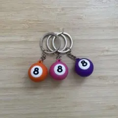 GENERATIONSビリヤードボール風キーホルダー
