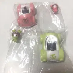 TWICE LOVELYS プルバックカーコレクション　モモ　ジョンヨン