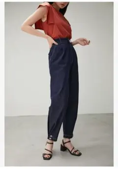 AZUL BY MOUSSY テーパードデニムパンツ Mサイズのサムネイル