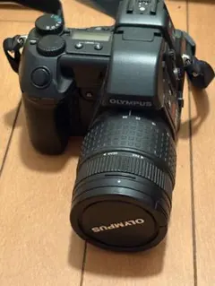 OLYMPUS CAMEDIA E-10デジタルカメラ
