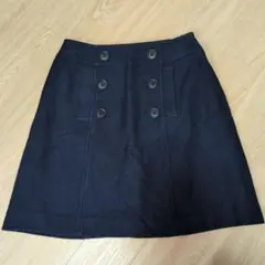 NATURAL BEAUTY BASIC ボタン付きミニスカート XS