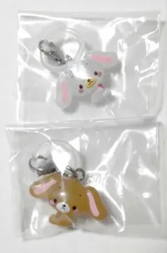 サンリオキャラクターズ ゆるっとめじるしアクセサリー しろうさ　くろうさ