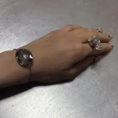 ハンドメイドアクセサリー《魔女のおやつ》リング、ブレスレット、ピアス3点セット