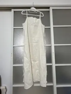 ホワイト キャミワンピース サイド紐付き