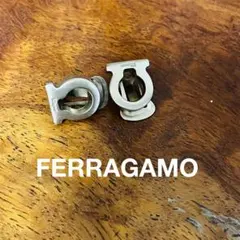 FERRAGAMO ゴールド イヤリングのサムネイル