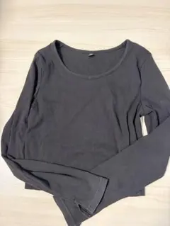 GU グレー 長袖カットソー　ミニ丈