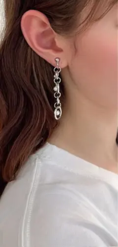 Item thumbnail for item e8a51d1c-15dd-483e-b3e0-779ccfe3d932