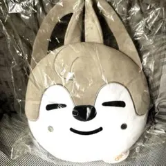 Wolf Chan】SKZOO PLUSH BAG - メルカリ