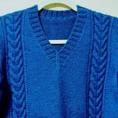 手編み ハンドメイド 青 ケーブル編み Vネック ニットセーター