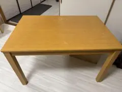 ダイニングテーブル