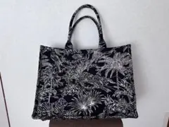H&M トートバッグ　ジャガード　ジャングル　アニマルのサムネイル