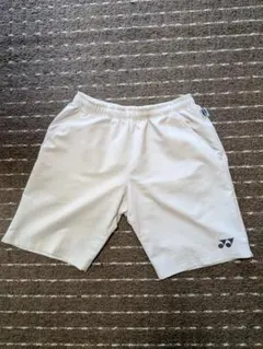 YONEX ハーフパンツ ホワイト XOサイズ - メルカリ