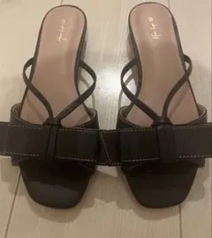 Herlipto Big Bow Sandals　黒　サイズ 36 ミュールのサムネイル