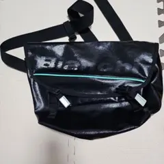 Bianchi -ビアンキ- ショルダーバッグ メッセンジャーバッグ(ブラック)のサムネイル