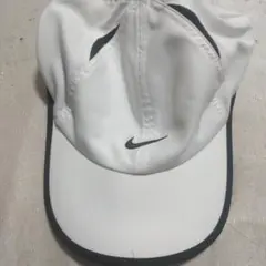 Nike　ランニング ホワイトキャップ 調整可能