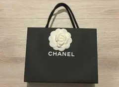 CHANEL ショッパー 袋 花の装飾付き 黒