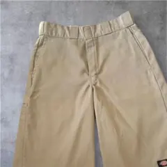 ディッキーズ　ルーズフィット　ハーフパンツ　ベージュ42283 28のサムネイル