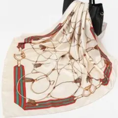 ストール ひざかけ 風対策 アイボリーチェーン柄 90×90cm スカーフ 大判のサムネイル