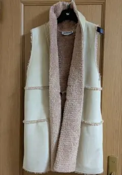 カジュアルベスト クリーム色 ベージュ