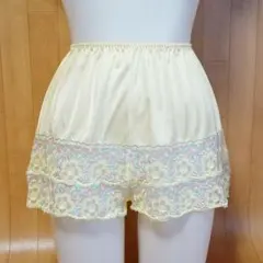 レナウン 艶すべレーシィ光沢フレパン/Mのサムネイル