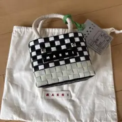 マルニマーケット　カゴバッグのサムネイル