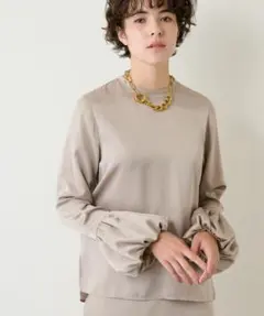 ウィムガゼット　サテン袖バルーンブラウスのサムネイル