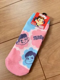 ペコちゃん　FUJIYA milky ソックス　23-25cmのサムネイル