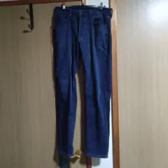 EZYジーンズ　ネイビーMサイズ
