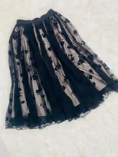 tocco closet 花柄チュールスカート ブラック M 膝丈のサムネイル