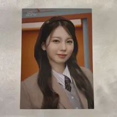 NiziU アヤカ ラントレ ホルツ