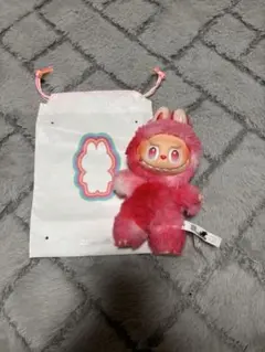 POP MART LABUBU ぬいぐるみ キーホルダーのサムネイル